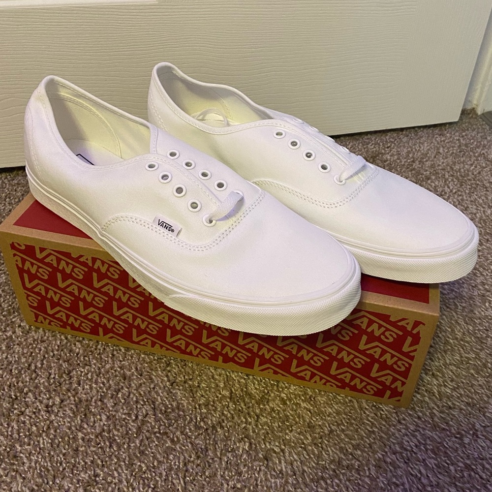 Men’s Vans Authentic True White Shoes